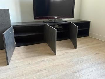 IKEA Besta TV Meubel met betonlook deuren - afbeelding 3