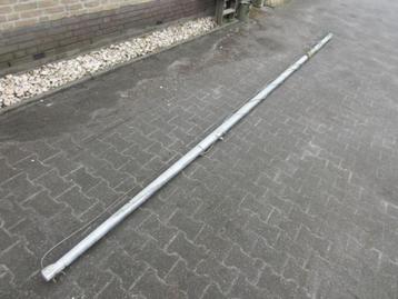 Aluminium mast van 5,75 meter lang, Ian Proctor beschikbaar voor biedingen