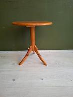 Leuk grenen bijzettafeltje, wijntafel, Minder dan 55 cm, Rond, Ophalen of Verzenden, Zo goed als nieuw
