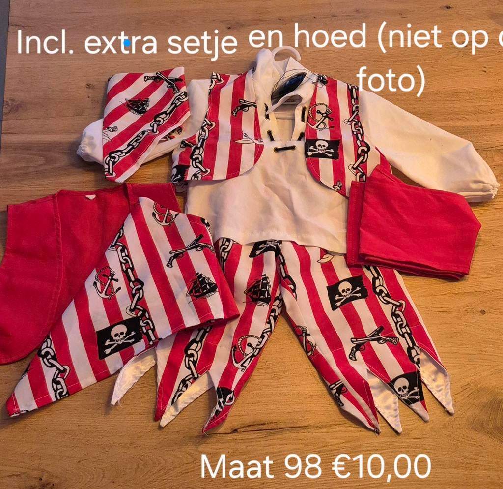 Compleet piratenpakje maat 98, Ophalen of Verzenden, Gebruikt, 104 of kleiner, Jongen of Meisje