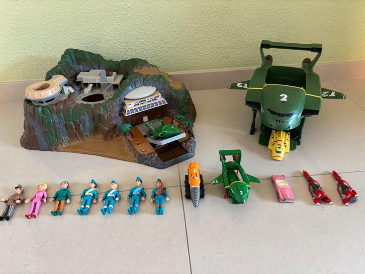 Thunderbirds Eiland en grote Thunderbirds 2, Verzamelen, Speelgoed, Gebruikt, Ophalen of Verzenden
