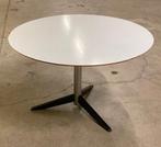 Vintage gebruikte eetkamer tafel van de firma Spectrum, Minder dan 55 cm, Gebruikt, Metaal of Aluminium, Rond