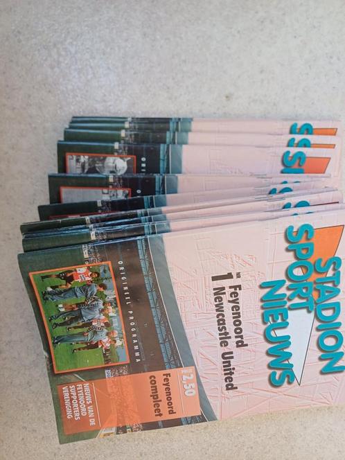Programma Feyenoord 00/01, Verzamelen, Sportartikelen en Voetbal, Gebruikt, Boek of Tijdschrift, Feyenoord, Ophalen of Verzenden