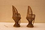 2 rotan poppenstoeltjes 49570, Ophalen of Verzenden, Gebruikt, Pop