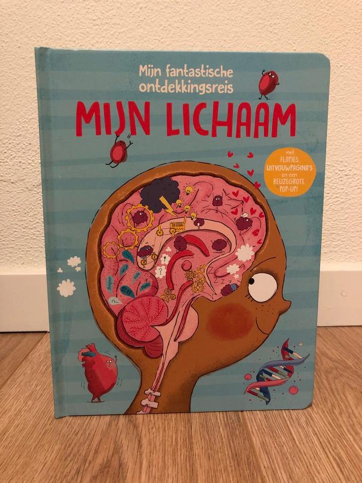 Nieuw en leerzaam boek over het menselijk lichaam, Boeken, Kinderboeken | Jeugd | onder 10 jaar, Nieuw, Non-fictie, Ophalen of Verzenden