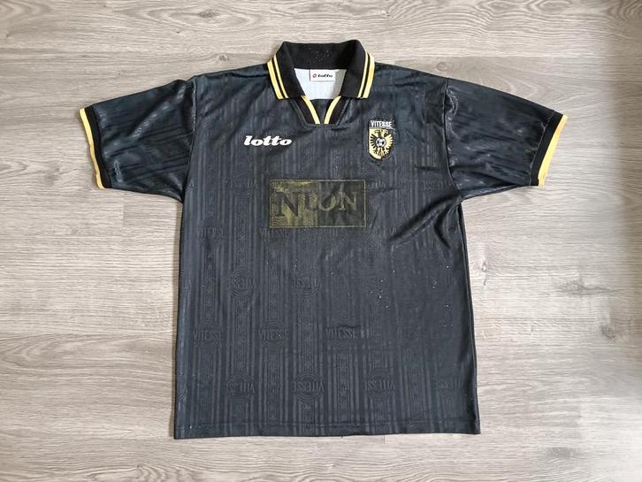 Vitesse Arnhem shirt Shoukov - Europees model, Verzamelen, Sportartikelen en Voetbal, Zo goed als nieuw, Shirt, Vitesse, Ophalen of Verzenden
