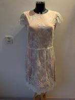 Mooie kanten feest jurk M/L, Kleding | Dames, Jurken, Ophalen of Verzenden, Zo goed als nieuw, Maat 38/40 (M), Wit