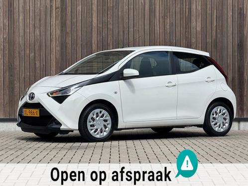 Toyota Aygo 1.0 VVT-i x-play / AUTOMAAT / CAMERA /, Auto's, Toyota, Bedrijf, Te koop, Aygo, ABS, Achteruitrijcamera, Airbags, Airconditioning
