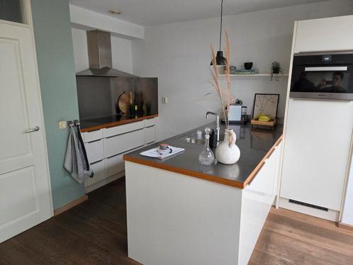 Volledige keuken te koop, Huis en Inrichting, Keuken | Complete keukens, Gebruikt, Hoekkeuken, Wit, Ophalen