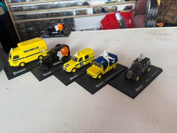 Verschillende auto’s te koop beschikbaar voor biedingen