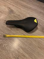 Racefietszadel Nuance natural fit, Fietsen en Brommers, Fietsonderdelen, Verzenden, Zo goed als nieuw, Racefiets, Zadel