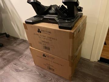 Honeycomb Alpha, Bravo + Logitech Pedalen beschikbaar voor biedingen
