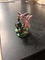 Prismatic evolution figure - Umbreon & Espeon, Dieren en Toebehoren, Vissen | Aquaria en Toebehoren, Ophalen of Verzenden, Zo goed als nieuw