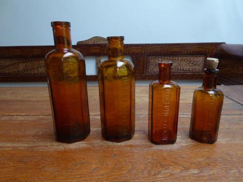4 antieke apothekersflesjes - medicijnflesjes, Antiek en Kunst, Antiek | Glas en Kristal, Ophalen of Verzenden