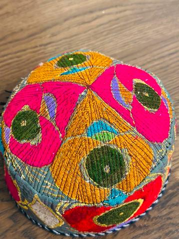 Afghaanse Mannenhoed - Traditioneel beschikbaar voor biedingen