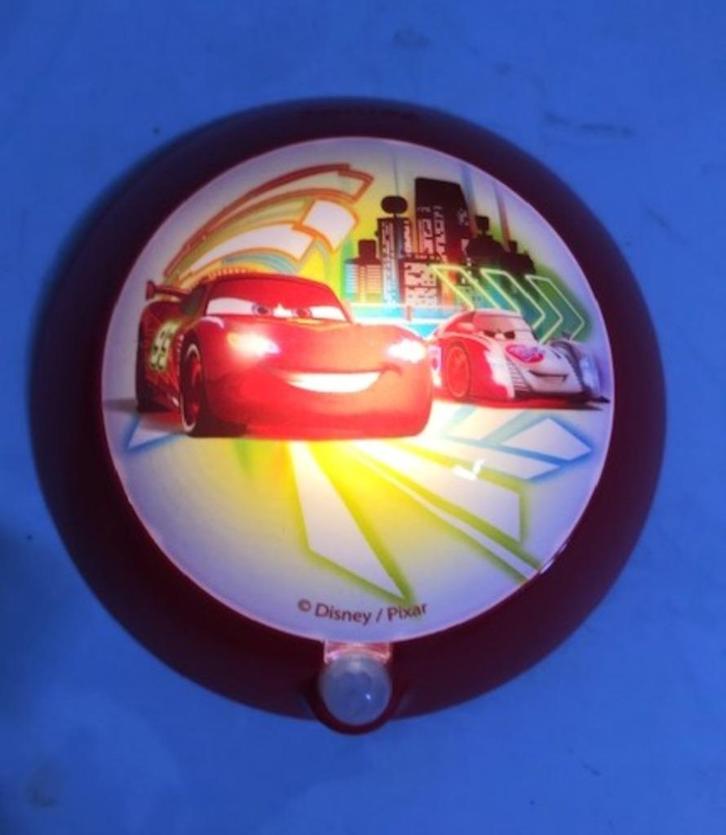 Nacht Lamp Cars Disney met Sensor😍💑🎁🤗🤗👌, Huis en Inrichting, Lampen | Hanglampen, Nieuw, Minder dan 50 cm, Kunststof, Metaal