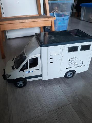 Schleich/playmobile trailers beschikbaar voor biedingen