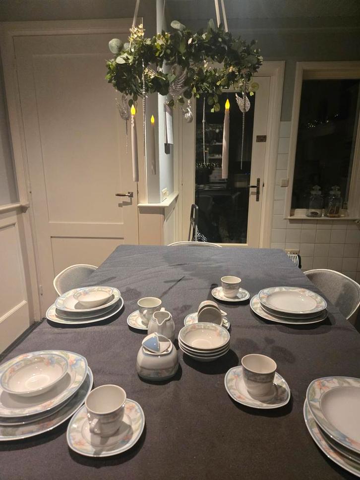 Servies Winterling Bavaria 4 persoons, Antiek en Kunst, Antiek | Servies compleet, Ophalen of Verzenden