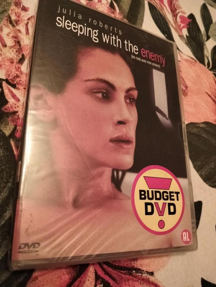 SEALED dvd Sleeping With The Enemy NLO Julia Roberts, Cd's en Dvd's, Dvd's | Thrillers en Misdaad, Nieuw in verpakking, Actiethriller