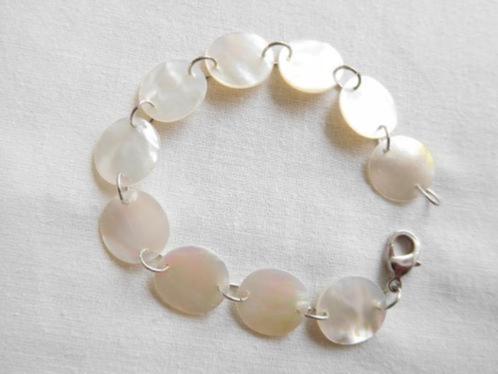 Parelmoeren armband voor dames (F06624), Sieraden, Tassen en Uiterlijk, Armbanden, Nieuw, Ophalen of Verzenden