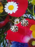Pandora bloemen met rand van blaadjes, Gebruikt, Pandora, Ophalen of Verzenden, 2 of 3 bedels