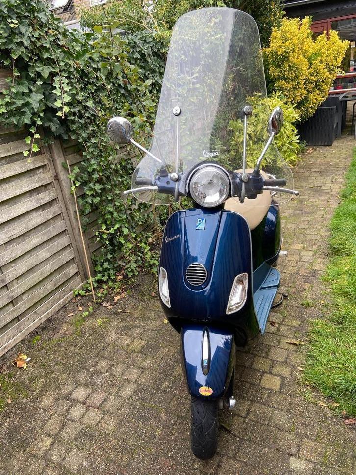 Vespa LX 4t, Fietsen en Brommers, Scooters | Vespa, Gebruikt, Vespa LX, Maximaal 25 km/u, Benzine, Ophalen