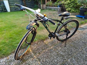 1 of 2 stoere 29 inch mountainbikes sport ATB fietsen  beschikbaar voor biedingen