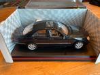 Maisto Special Edition Mercedes Benz S W220 1:18, Hobby en Vrije tijd, Modelauto's | 1:18, Ophalen of Verzenden, Zo goed als nieuw