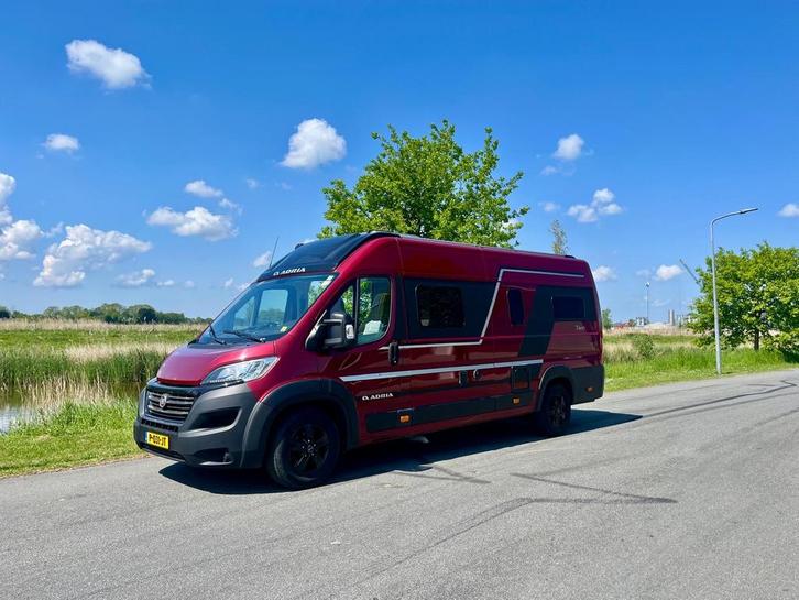 Adria Twin SL640 Buscamper uit 2018, 180 pk, schakel., Caravans en Kamperen, Campers, Particulier, tot en met 2, Buscamper of Camperbus