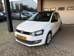 Volkswagen POLO 1.4 Style Pano stoelverw. cruise navi PDC, Auto's, Euro 5, 86 pk, 4 cilinders, Alcantara