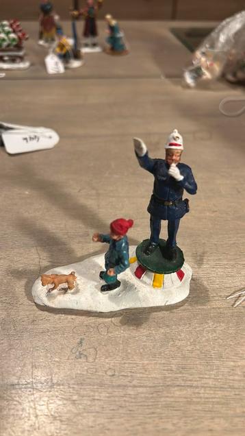 Klaarover voor jn het kerstdorp 46A beschikbaar voor biedingen