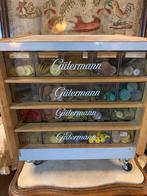 Gütermann houten kastje met knopen, Ophalen of Verzenden, Zo goed als nieuw, Knoop of Knopen