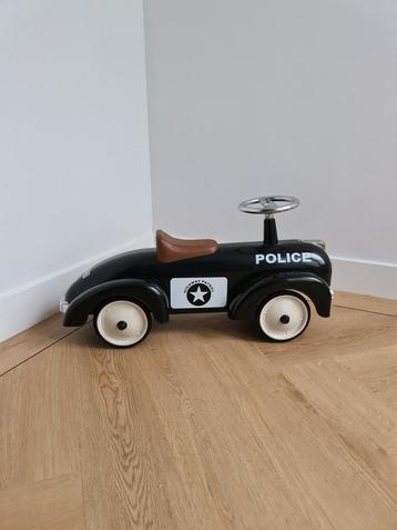 Retro loopauto politie beschikbaar voor biedingen