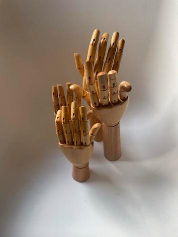 Handjes beschikbaar voor biedingen