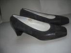 pumps met laag hakje maat 39  merk : ARA, Kleding | Dames, Schoenen, Pumps, Bruin, Ophalen of Verzenden, Zo goed als nieuw