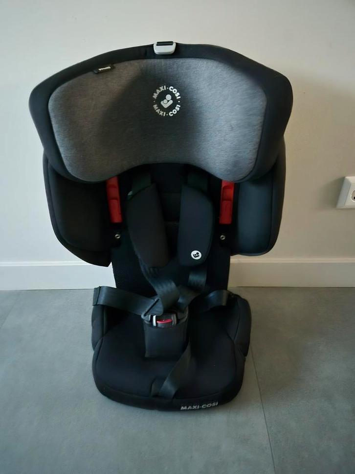 Maxicosi Nomad autostoel, Kinderen en Baby's, Autostoeltjes, Zo goed als nieuw, Maxi-Cosi, 9 t/m 18 kg, Autogordel, Verstelbare rugleuning