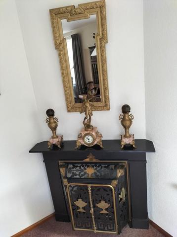 Leuke oude decoratieve spullen  beschikbaar voor biedingen