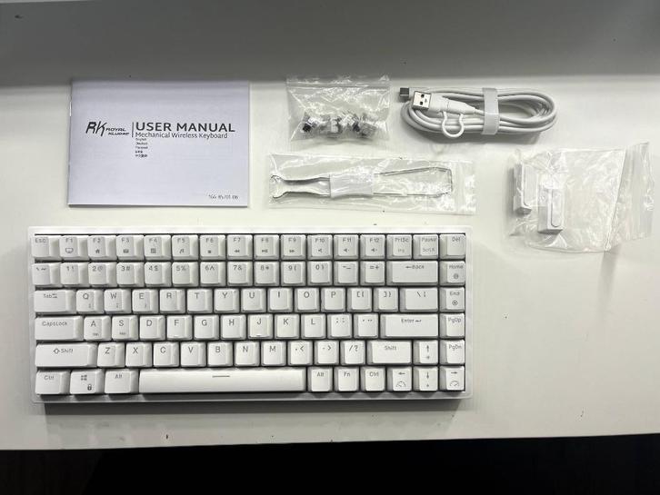 Royal Kludge RK68 toetsenbord, Computers en Software, Toetsenborden, Gebruikt, Qwerty, Draadloos, Gaming toetsenbord, Ophalen of Verzenden