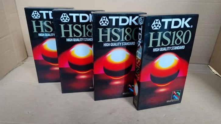 4x VHS videobanden merk TDK HS180 min - nieuw in seal, Cd's en Dvd's, VHS | Film, Nieuw in verpakking, Overige genres, Alle leeftijden