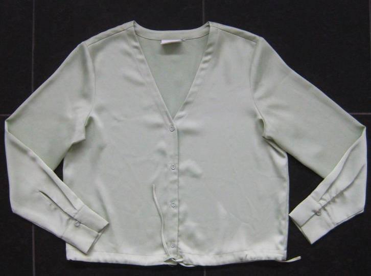 Another Label zachtgroene blouse, chique, glanzend, M, Kleding | Dames, Blouses en Tunieken, Zo goed als nieuw, Maat 38/40 (M)