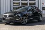 Volkswagen Polo 1.0 TSI Highline DSG VIRTUAL LED ACC NAVI, Gebruikt, 95 pk, 1096 kg, Bedrijf