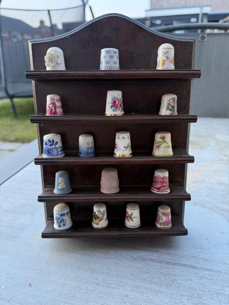 Vintage vingerhoedjes verzameling, Ophalen of Verzenden, Gebruikt, Porselein, Buitenland