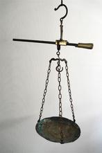 Hangende koperen weegschaal, Antiek en Kunst, Ophalen of Verzenden