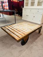 Industriële trolley kar salontafel, Antiek en Kunst, Curiosa en Brocante, Ophalen