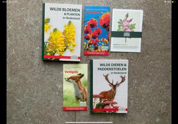 2 boeken Postcodeloterij - Wilde dieren + Wilde bloemen (KWF beschikbaar voor biedingen