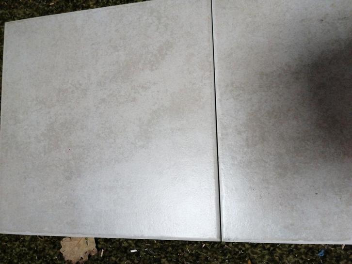 7 dozen crème tegels 33x33 cm en 7 dozen 30x30, Doe-het-zelf en Verbouw, Tegels, Nieuw, Vloertegels, Keramiek, 20 tot 40 cm, 20 tot 40 cm