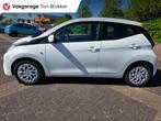 Toyota Aygo 1.0 VVT-i x-play, Gebruikt, Euro 6, Start-stop-systeem, 4 stoelen