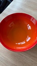 Le creuset kom van 24cm, Ophalen of Verzenden, Zo goed als nieuw, Ovaal