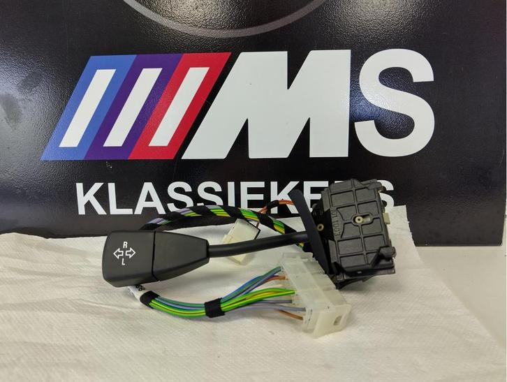 BMW E36 Z3 Ri.a.w + groot/dim licht schakelaar NIEUW, Auto-onderdelen, Dashboard en Schakelaars, BMW, Nieuw, Ophalen of Verzenden