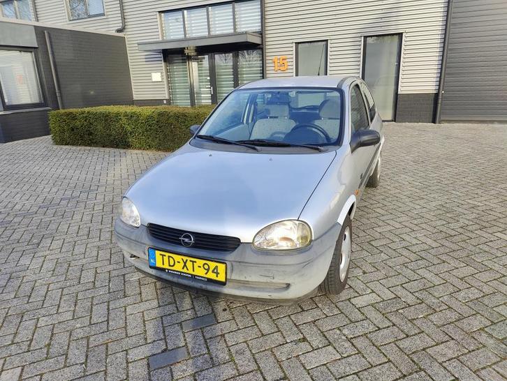Opel Corsa 1.0i-12V City NETTE STAAT 120.000KM NAP, Auto's, Oldtimers, Bedrijf, Te koop, Alarm, Metallic lak, Startonderbreker